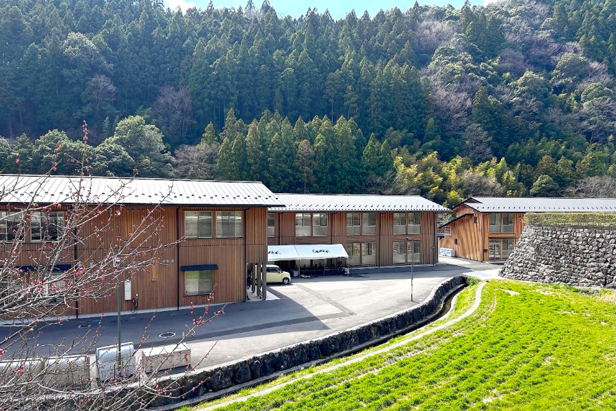 学生寮「ゆすゆす」