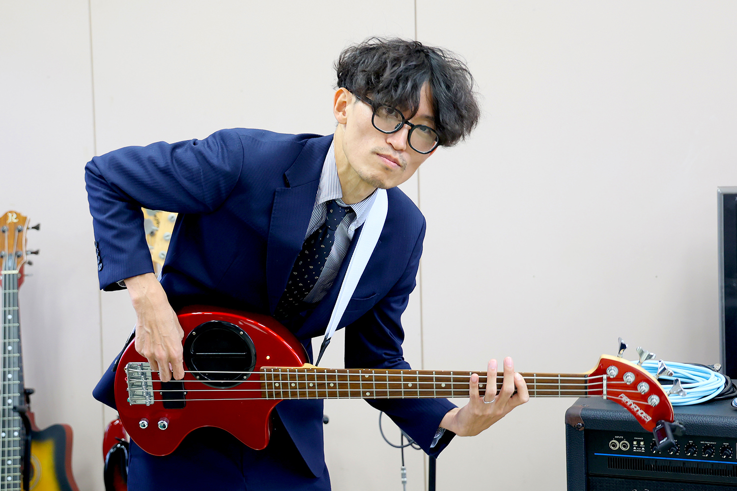 小野　哲史　先生