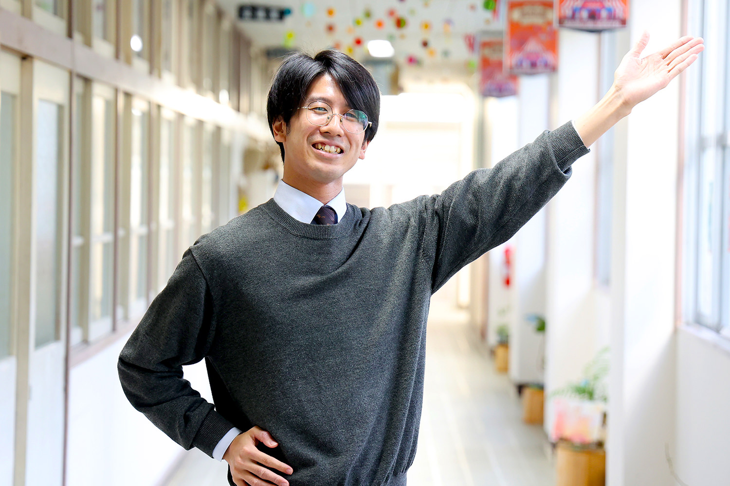 廣出　隼正　先生